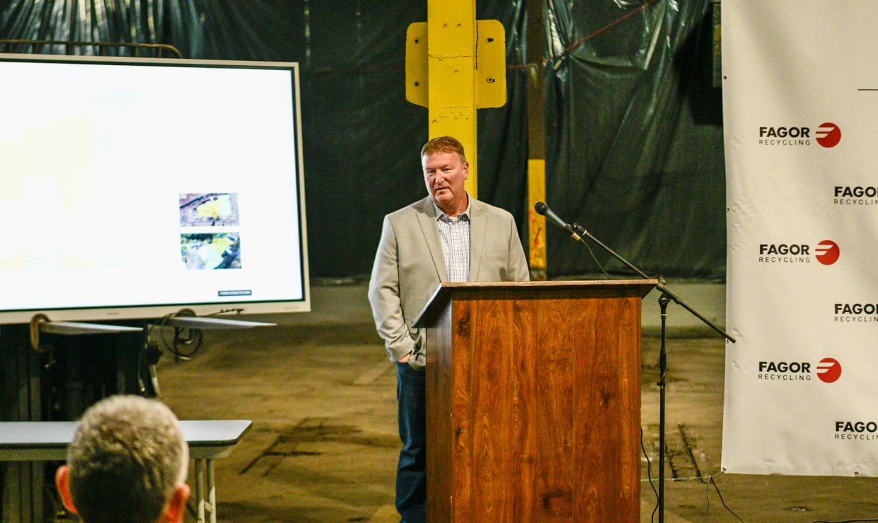 Speaker at podium, Blossburg
